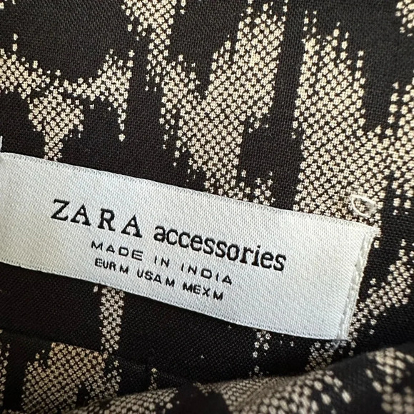 Zara Beaded And Embroidered Clutch/ Wristlet Mirror Pouch - Picture 6 of 7